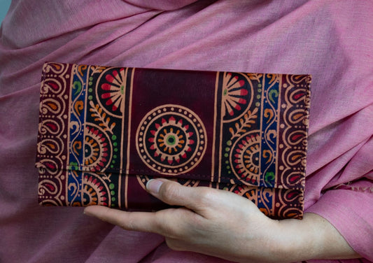 Shantiniketan Leather Clutch - Large