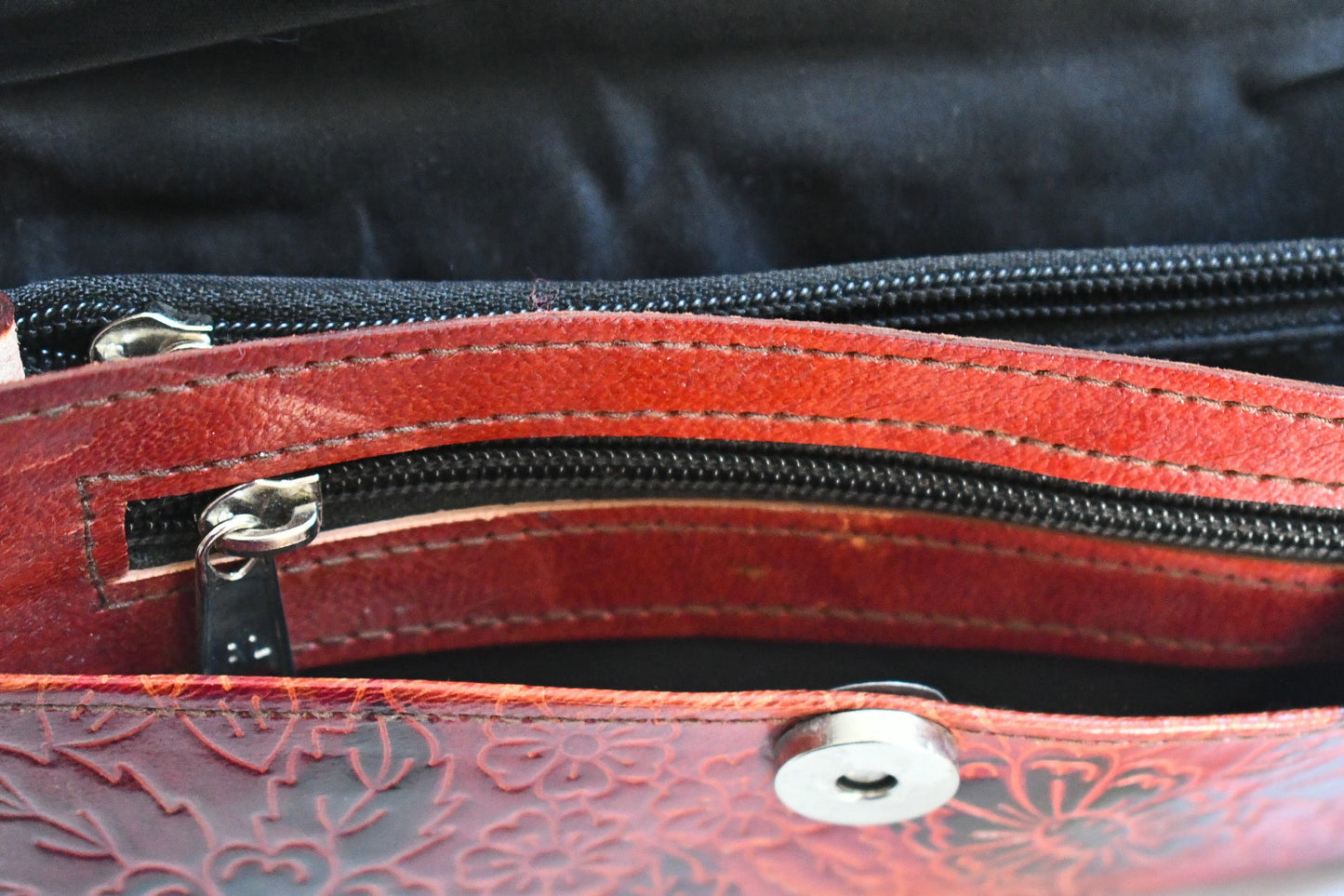 Shantiniketan Leather Clutch - Medium